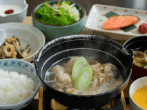 【季節のご朝食】山形名物の芋煮鍋をお楽しみいただけます。