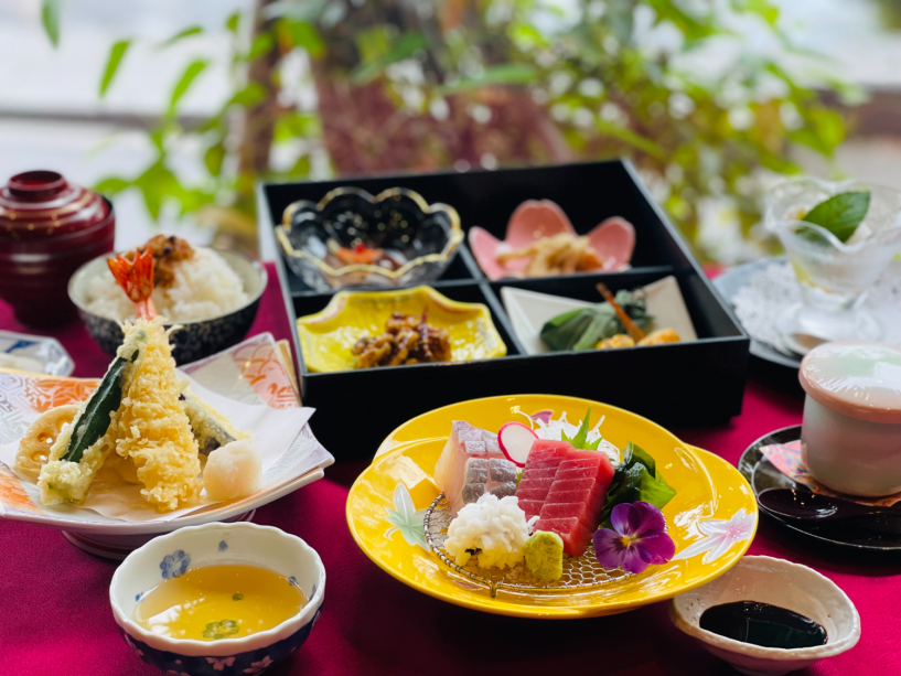 手頃な【0泊2食】【日帰り温泉休憩】【ランチ:由松御膳】&【ディナー:由松定食】付/10:30-17:00まで客室休憩/【貸切温泉60分付】温泉大浴場14:30~開放 手頃な【0泊2食】【日帰り温泉休憩】【ランチ:由松御膳】&【ディナー:由松定食】付/10:30-17:00まで客室休憩/【貸切温泉60分付】温泉大浴場14:30~開放