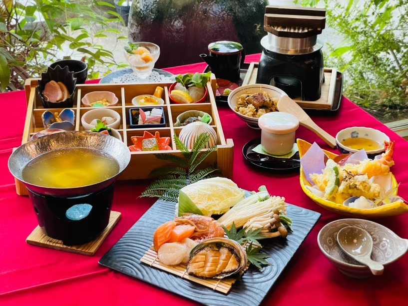 NEW！日帰りプラン　オススメ☆柚子風味 海鮮鍋＆四季彩12升会席　5時間プラン（10：30～15：30）