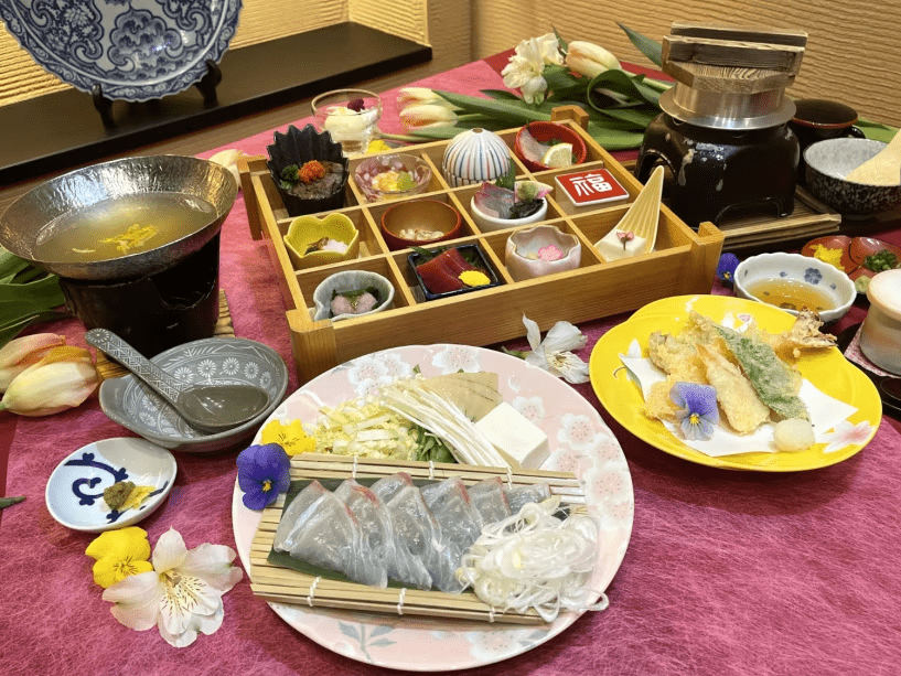 NEW！【春の味覚】「日帰り温泉休憩5Hｘ昼食付き」料理長厳選四季彩12升＆桜鯛しゃぶしゃぶ会席ランチ　5時間休憩プラン（10：30～15：30） 温泉大浴場14：30～開放　自社予約特典500円offクーポン付