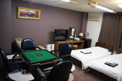 全自動麻雀卓付き特別室