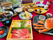 NEW！数量限定「日帰り温泉休憩8Hｘ昼食付き」ズワイ蟹丸ごと1匹＆まつなが牛すき焼き会席★貸切風呂60分付★【10：30-20：00までの間に 8時間休憩】温泉大浴場14：30～開放