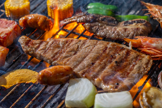 【1泊2食付き】プレミアムBBQプラン ~広島牛ステーキや牡蠣、アワビ、赤海エビなどの豪華海鮮を満喫✨~