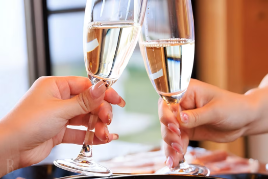 《Anniversaryプラン》豪華特典付きのグランピングでお祝いする記念日🎉【1泊2食付き】