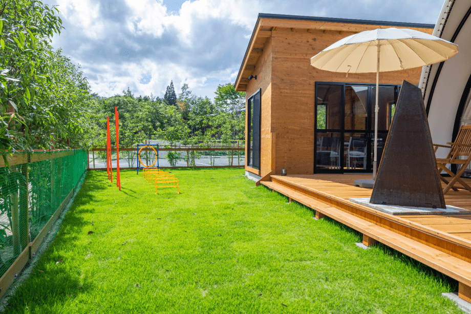 REST GLAMPING■日帰り／デイユース■＜気軽にエンジョイできる日帰り旅♪＞～広々空間でランチも遊びも全部満喫！お子さまから大人まで笑顔になれるショートトリップ！～