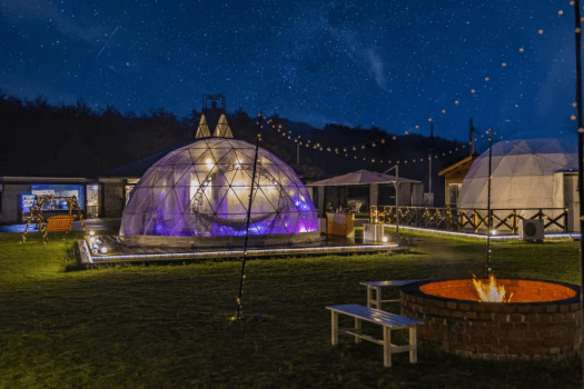 ✨🎄クリスマスフェア🎄✨～幻想的なイルミネーションと特典が付いたきらめく聖夜をおこもりグランピングで過ごす特別な夜～【選べるお食事】