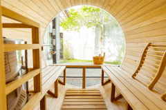 ◆サウナ付きガーデンドーム◆-7Mドームテント・バレルサウナ・プライベートガーデン-