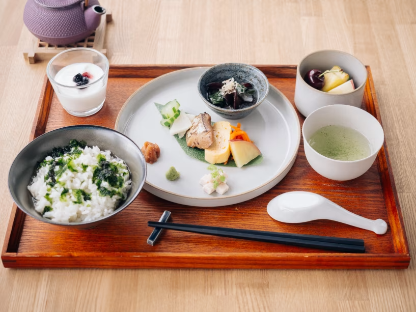 季節の朝食|2025夏 和食メニュー「あおさの出汁茶漬けと旨みたっぷりの焼き魚」セット 季節の朝食|2025夏 和食メニュー「あおさの出汁茶漬けと旨みたっぷりの焼き魚」セット