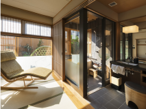 ■プレミアルーム-ツイン■檜風呂＋庭園＜33平米禁煙＞