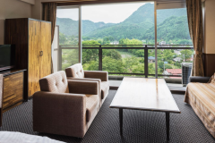 洋室ツイン（渓流側）