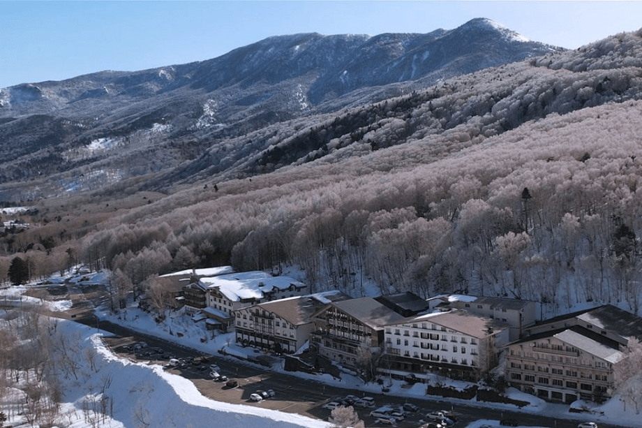 □冬は広大なゲレンデを滑りつくすのに最適なベースキャンプとしてご利用いただけます