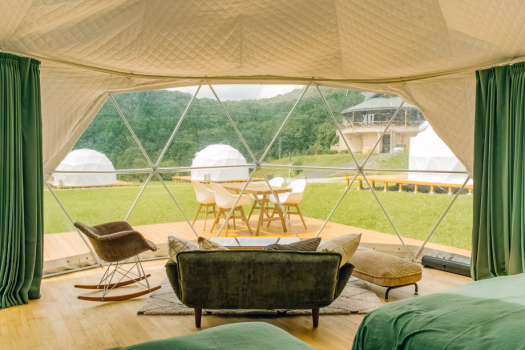 【🌴夏旅応援10%OFF🌌晩酌串焼きセットを無料特典】山奥でほっとひと息★星空が見える天然温泉＋和牛×芸北あまごの贅沢バーベキュー★