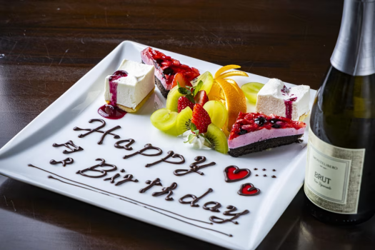 【1泊2食】≪Special Stay≫”Anniversary”プラン～大切な記念日を彩る”2大特典付き”グランピングBBQ＜”リビエラ シーボニア マリーナ”＞