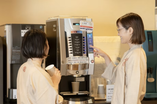 *【サービス】休憩所にはドリンクコーナーをご用意しております