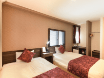 *【スモールツイン】小さめのお部屋だからこそ落ち着く、ベッドが二つ並んだツインのお部屋