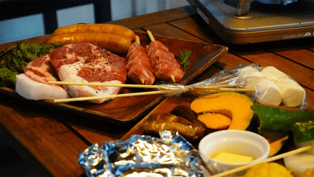 ＜ドームテント＞十勝の地元食材をふんだんに取り入れたグランピングBBQ♪【優雅にグランピング/1泊2食付き】