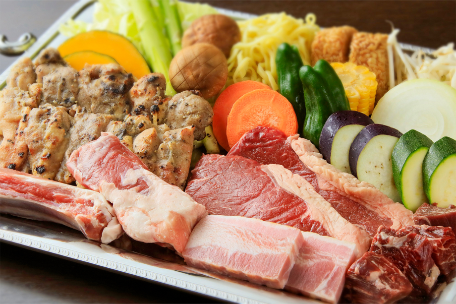 【グランピング×手ぶらBBQ付】足柄牛を自分で焼きたい！ボリューム満点BBQ＆グランピング体験／夕朝食付