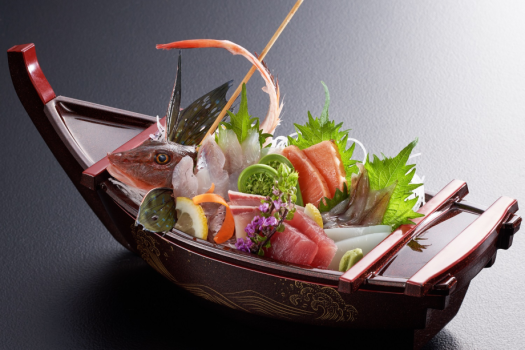料理長厳選「贅沢ごちそう会席」１名様ずつの舟盛り・和牛のしゃぶしゃぶ付