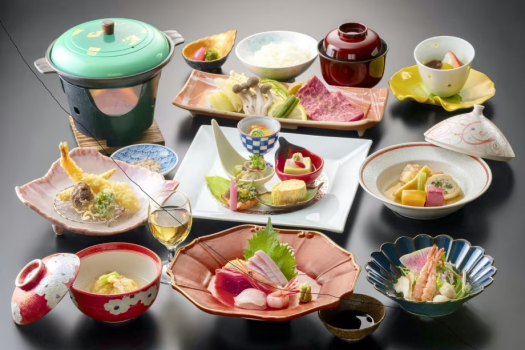 「あけび」コース料理イメージ