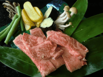 リンゴで育った信州牛のステーキ