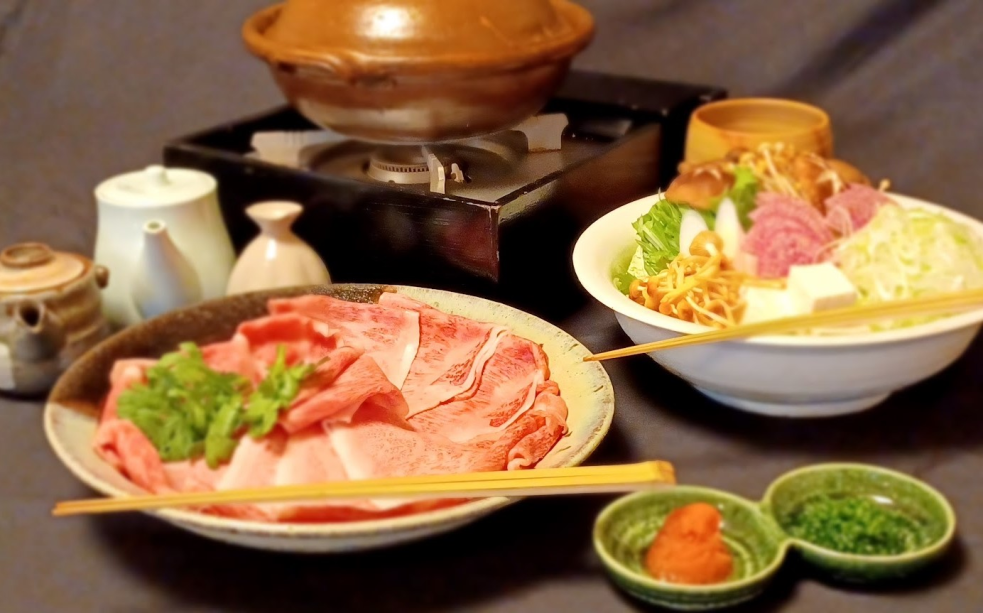 【とろける和牛しゃぶしゃぶ】＜お部屋食＞魚介よりお肉を堪能◆貸切風呂など7つの湯に癒されて｜1泊2食
