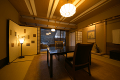 【和洋室｜Ｘ】源泉◆踏込＋10畳＋ツイン10畳＋広縁（67平米以上）