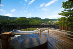 【翌日12時までご滞在可能】<お部屋食>相模湾で獲れた海の幸や温泉、客室を心ゆくまで|1泊2食