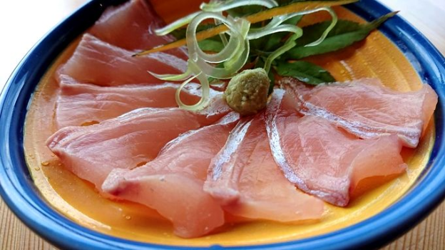 【夕食部屋食】【ステーキ増し増し☆上州牛ステーキがドカーンと３００ｇ】群馬生まれのブランド牛と季節の創作会席プラン