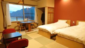 【禁煙】湖側ツイン　シングルベッド2台付