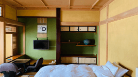 【禁煙】山側ツイン　セミダブルベッド2台付　一番広い客室