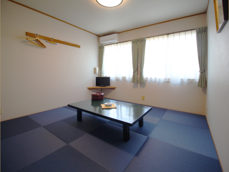 8畳客室の例 8畳客室の例