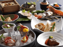 【特選◆炭火炙り会席】炭火と囲炉裏で炙りの魅力を堪能！お料理グレードアッププラン