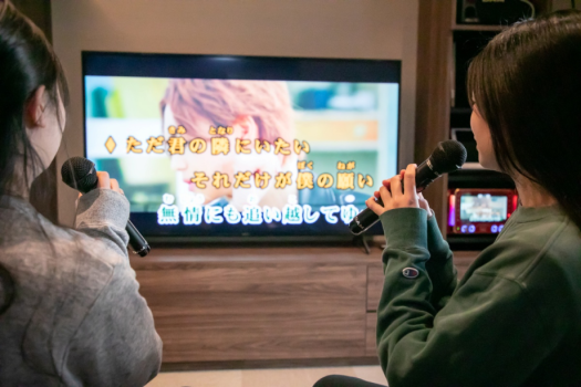 カラオケ　イメージ