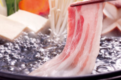 【期間限定プラン】◆吟味された肉と旬の野菜を日本酒でしゃぶしゃぶと愛犬と優雅なひととき◆オールインクルーシブ