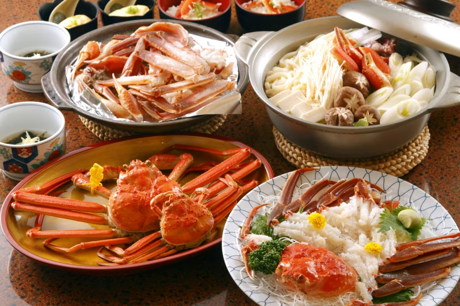 ＜2食付＞福井の冬の贅を尽くした越前蟹フルコースと海景ジャグジーの貸別荘で過ごす極上バカンス