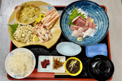 ＜2食付＞福井の冬の味覚を堪能！ずわい蟹御前と海景ジャグジーの貸別荘で過ごすグルメバカンス