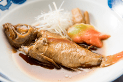 脂の乗ったのどぐろを煮付けでお召し上がり頂けます。