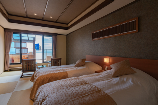 【河津浜一望 レトロモダン角部屋〜御蔵〜】温泉掛流し露天風呂
