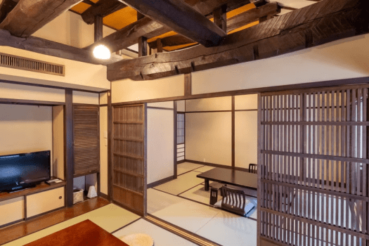 【明治の梁】古民家風スイート山ぼうし庵・ちごゆり