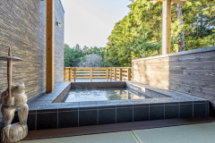 VILLA LAGI～Villa for rent in the forest～