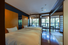 温泉ひとりじめタイプ　源泉100％温泉付き離れ　客室一例