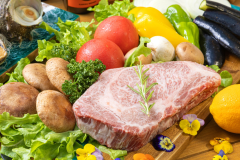 [1 Night, 2 Meals] Luxurious Meat and Abalone THE BONDS Special BBQ – A Satisfying Plan with a Choice of Two Authentic Lasagnas