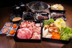 【1泊2食・１人当たり料金】山梨ブランドのお肉３種のしゃぶしゃぶプラン～３種の山梨ブランドの甲州牛、富士桜ポーク、信玄どりなど山梨の美食をまるごと愉しむ部屋食プラン~