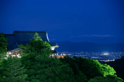 正月！御利益をいただきに信貴山の宿坊で泊まろう。中秘仏毘沙門天御開帳１月１日～１１日。☆大般若祈祷参拝2食付１月限定プラン