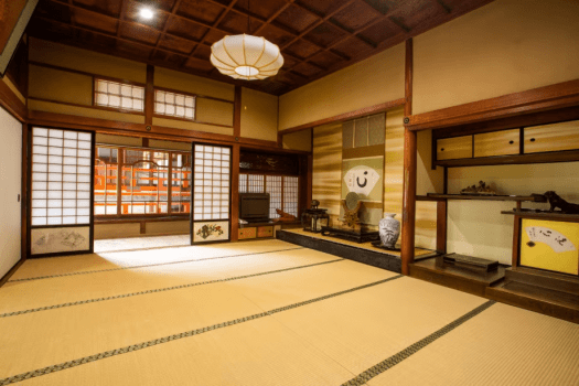 正月！御利益をいただきに信貴山の宿坊で泊まろう。中秘仏毘沙門天御開帳１月１日～１１日。☆大般若祈祷参拝2食付１月限定プラン