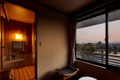 【猿沢池を望む】半露天風呂付デラックスツイン（38平米・禁煙）
