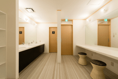 クラブハウス内更衣室