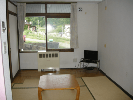 吉里２階　和室６畳