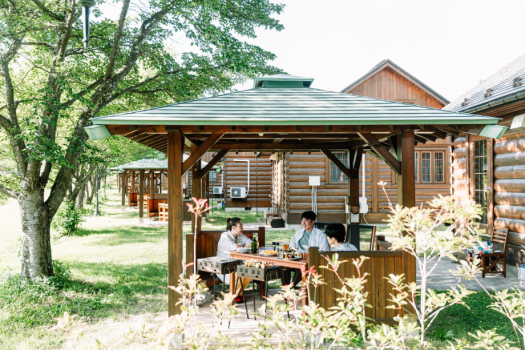リバーサイド棟の東屋／BBQのできる専用スペースがあります