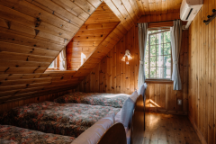 2階建て広々コテージ（B棟）は３ベッドルーム×２部屋